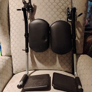 1 Pair Wheelchair Lift Leg Rests Foot Supports Fits Drive Wheelchairs